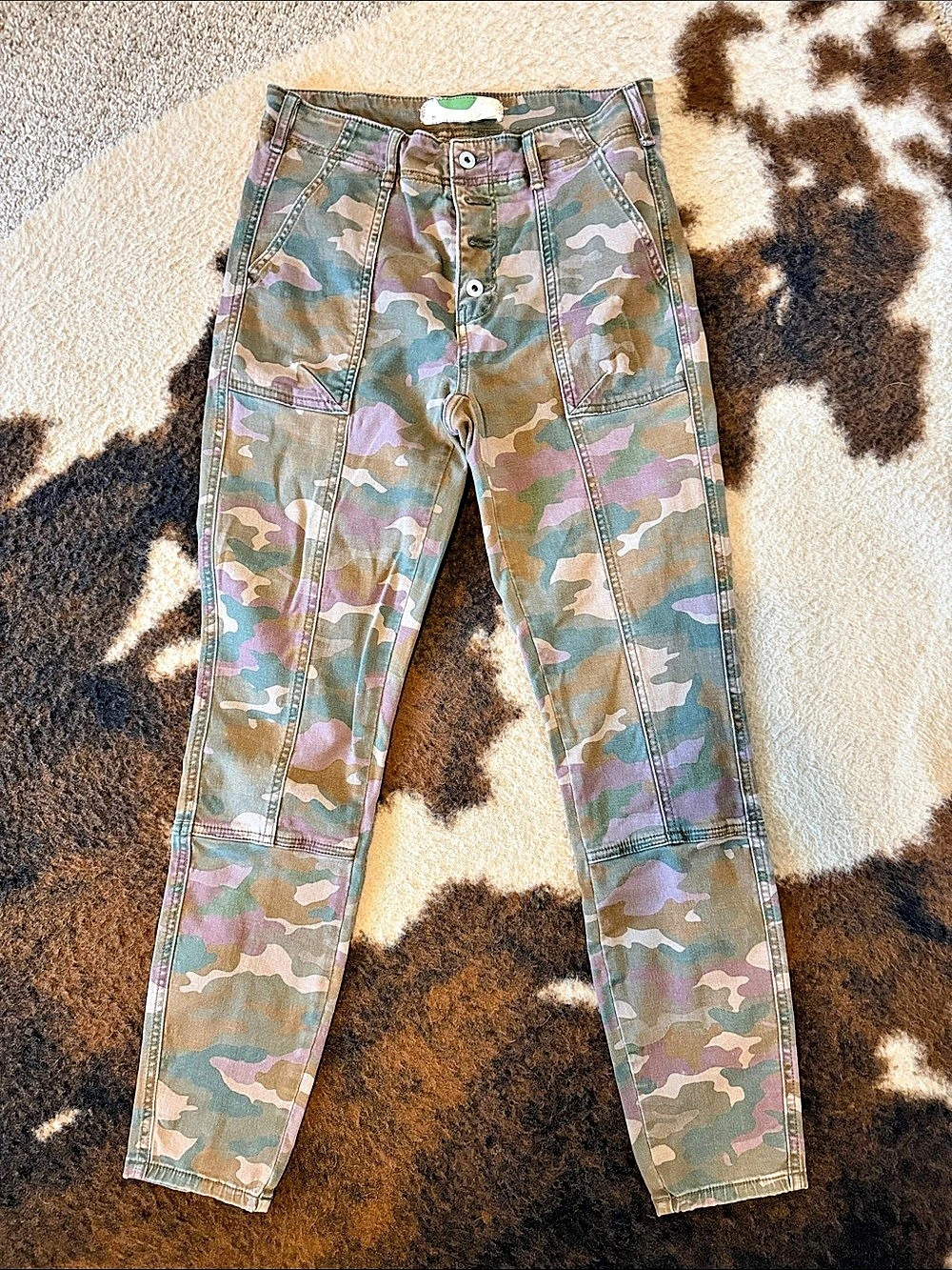 Anthropologie Camo Skinny Pants in Green & Brown Waist 27